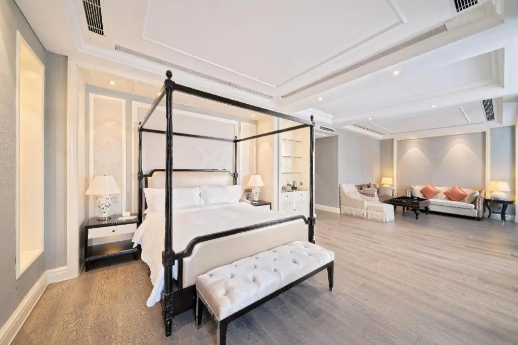 Bed in Yin Run Jin Jiang Castle Hotel