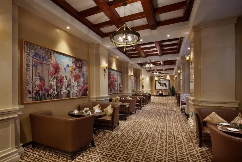 Yin Run Jin Jiang Castle Hotel Yin Run Jin Jiang Castle Hotel