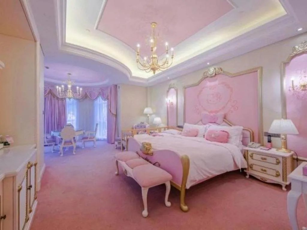 Bed in Yin Run Jin Jiang Castle Hotel