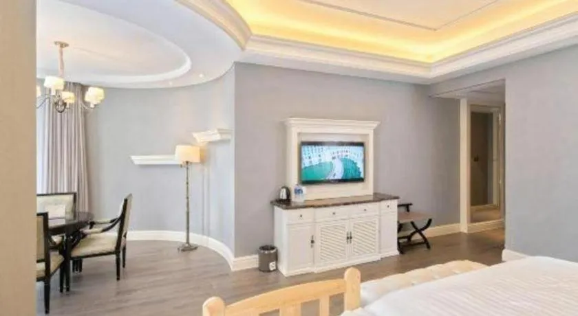 Bed in Yin Run Jin Jiang Castle Hotel