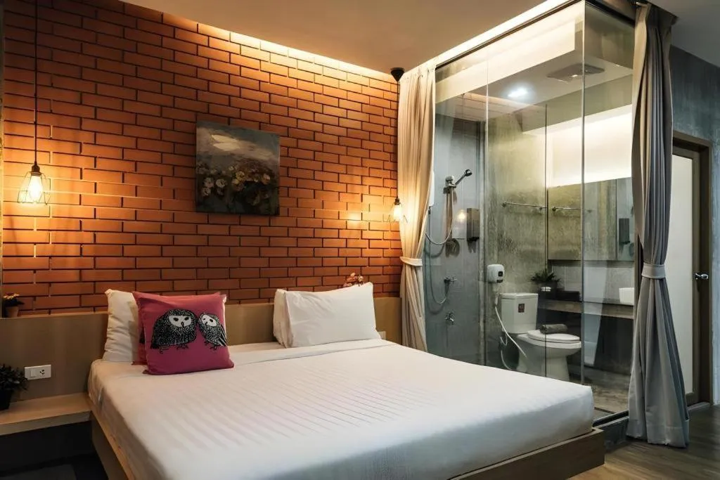 Bed in Journey Hostel Surat