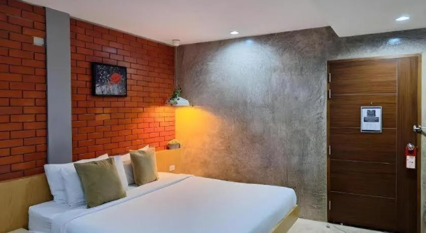 Bed in Journey Hostel Surat