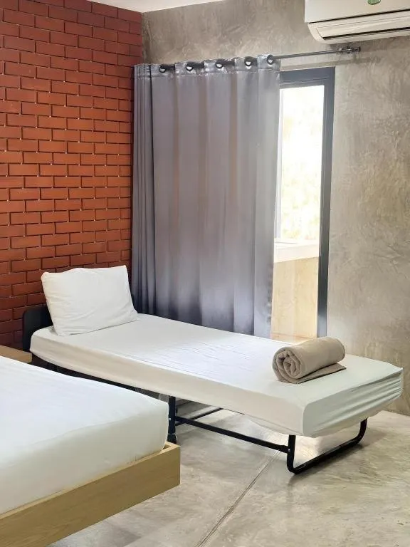 Bed in Journey Hostel Surat