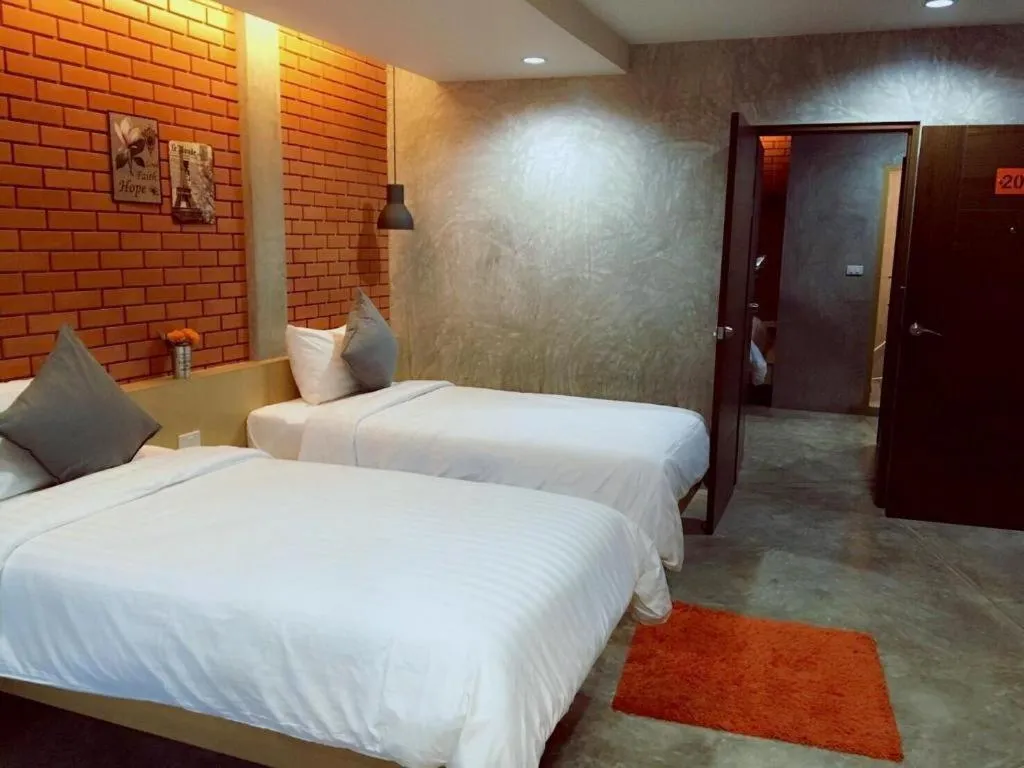 Bed in Journey Hostel Surat