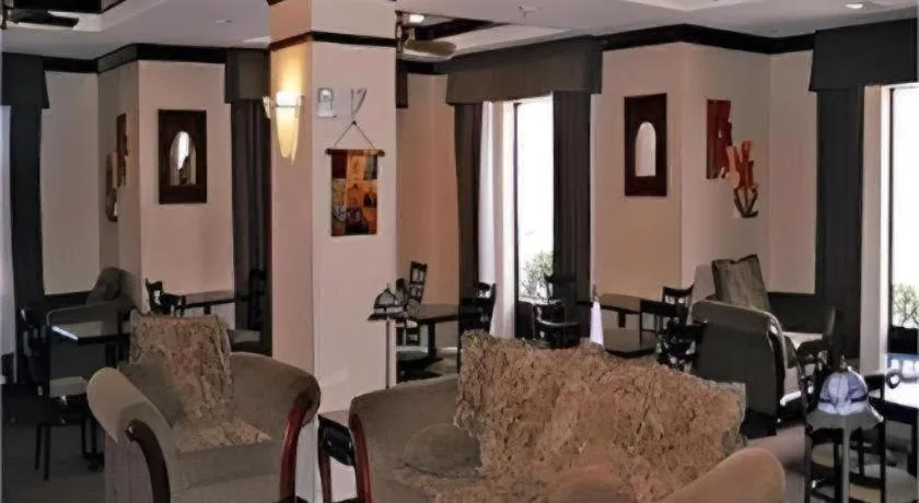 Holiday Inn Express Hotel & Suites Cleveland - Ms By IHG