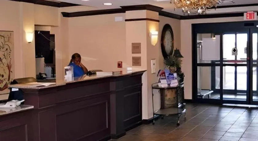 Holiday Inn Express Hotel & Suites Cleveland - Ms By IHG