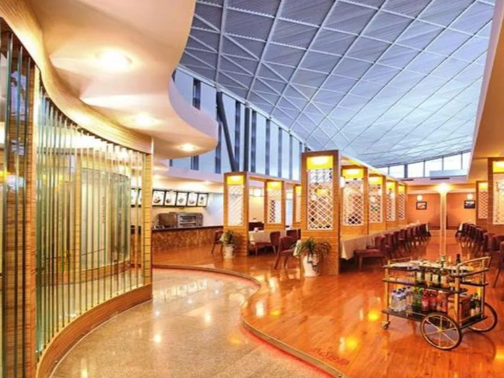 Urumqi Tianyuan Hotel