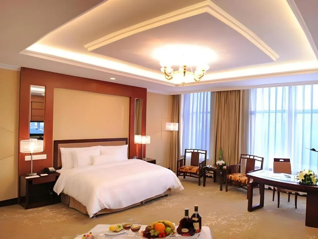 Bed in Urumqi Tianyuan Hotel