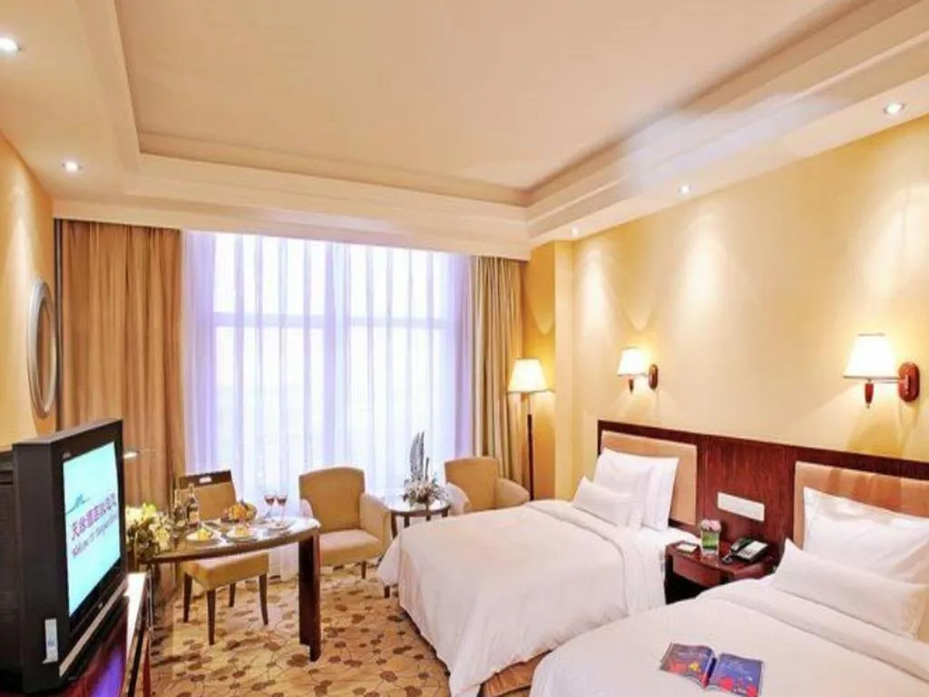 Bed in Urumqi Tianyuan Hotel