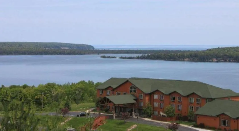 Holiday Inn Express Munising-Lakeview Hotel By IHG
