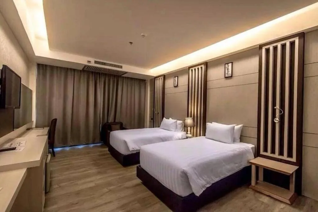 Bed in Alvarez Hotel