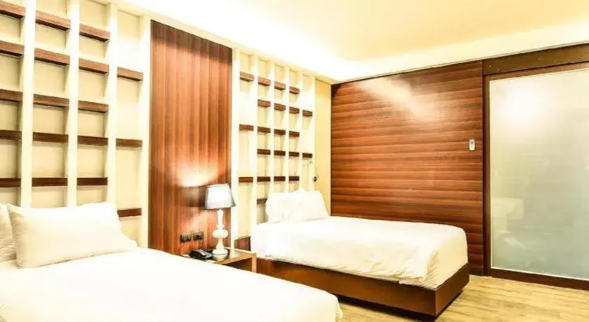 Bed in Alvarez Hotel Bed in Alvarez Hotel