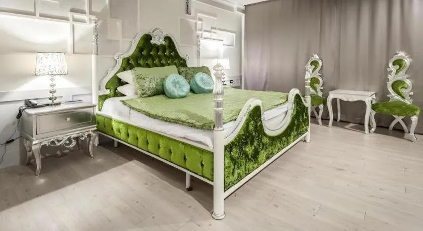 Bed in Alvarez Hotel