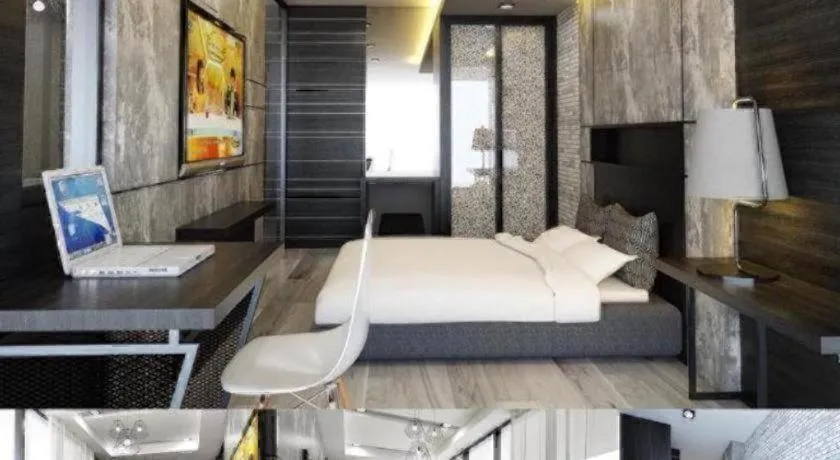 Bed in Alvarez Hotel