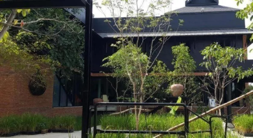 Silp-Pa Phra Nakhon Si Ayutthaya Hotel