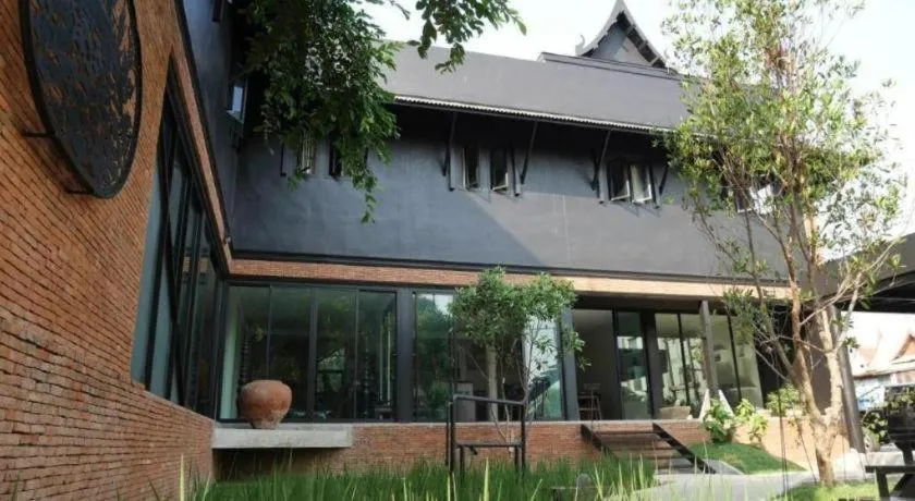 Silp-Pa Phra Nakhon Si Ayutthaya Hotel