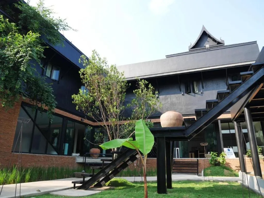 Silp-Pa Phra Nakhon Si Ayutthaya Hotel