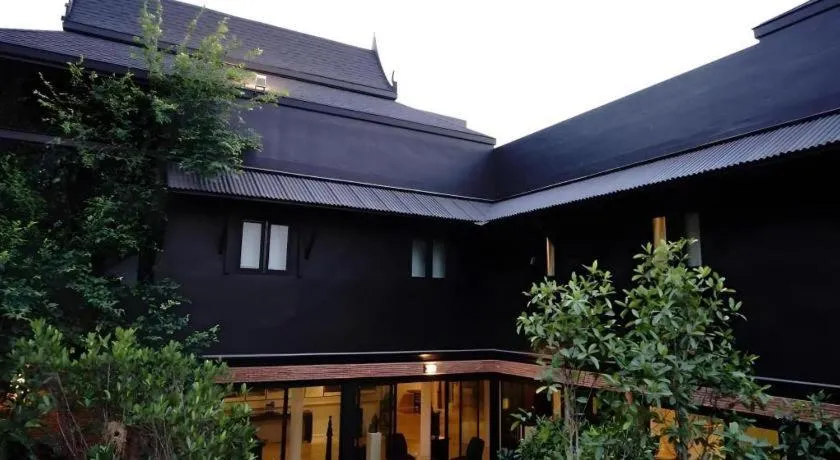 Silp-Pa Phra Nakhon Si Ayutthaya Hotel