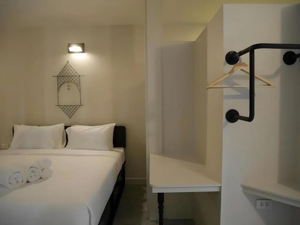 Bed in Silp-Pa Phra Nakhon Si Ayutthaya Hotel