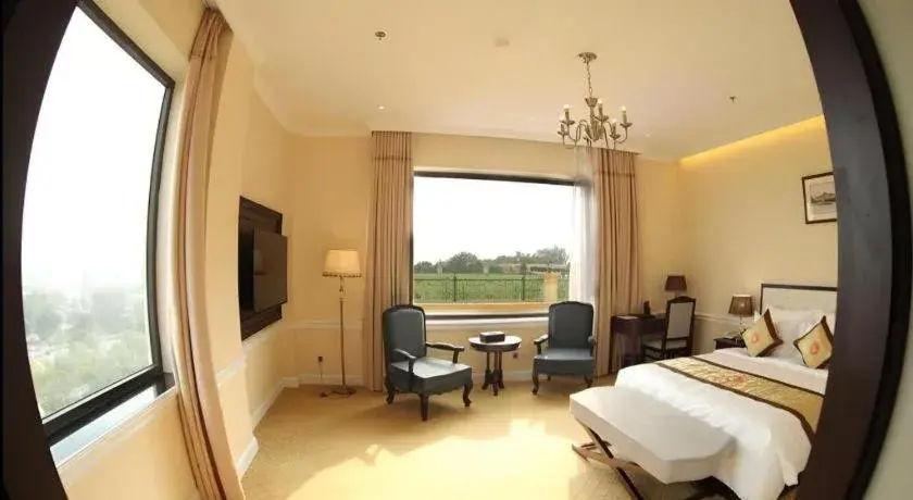 Bed in Phoenix Resort Bac Ninh Bed in Phoenix Resort Bac Ninh