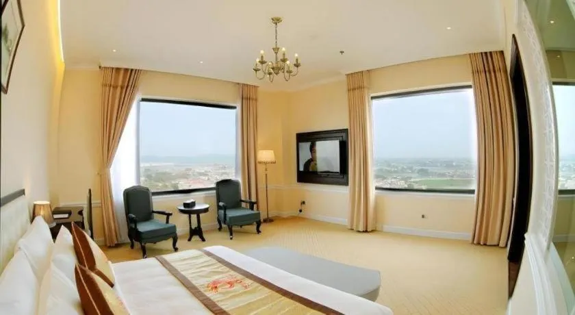 Bed in Phoenix Resort Bac Ninh