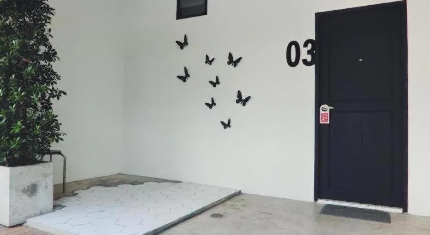 Bed in Maalamaii Hotel