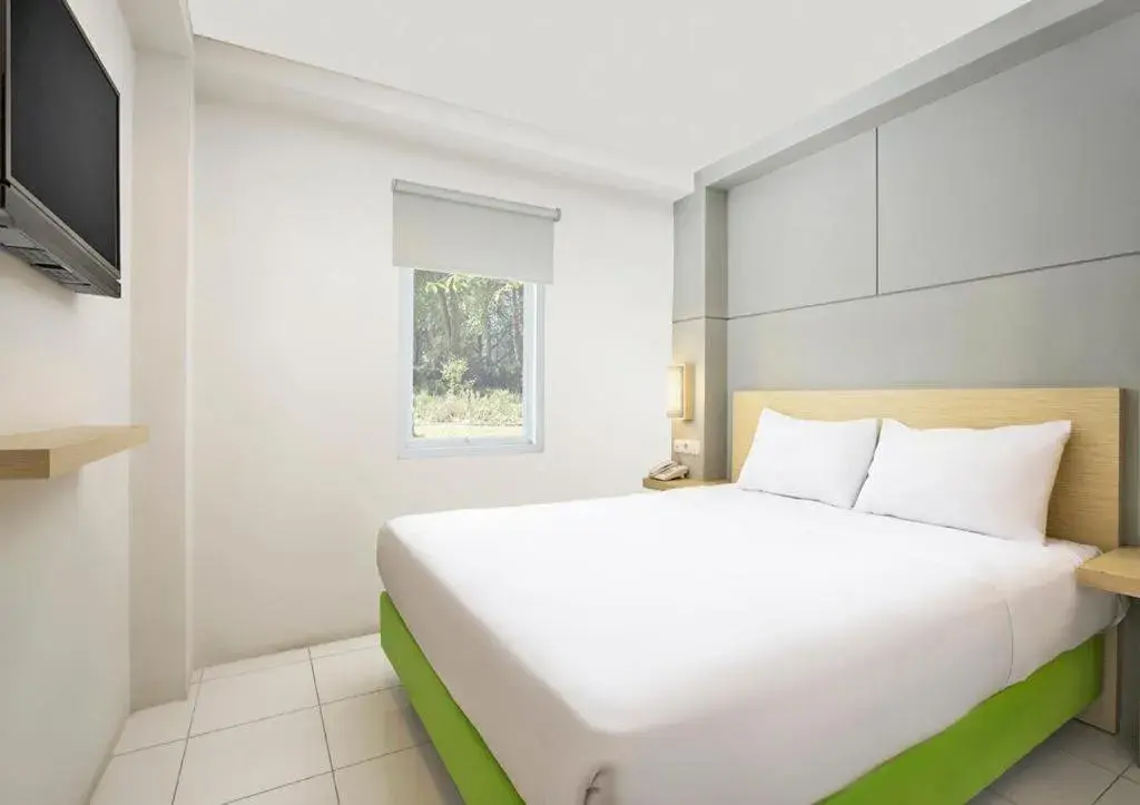 Bed in IXO Bekasi Bed in IXO Bekasi