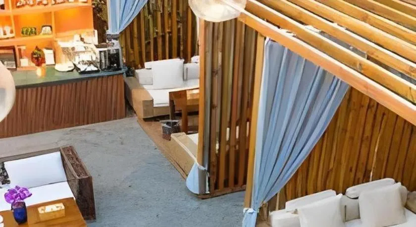 Dali Four Seasons Hostel