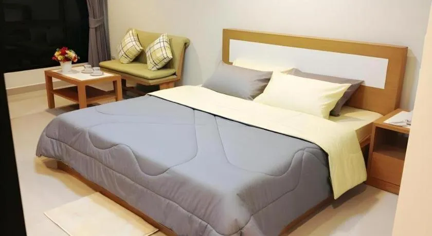 Bed in Ipremium Sukhumvit 81 Hotel