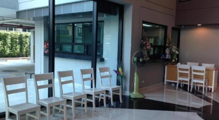 Ipremium Sukhumvit 81 Hotel