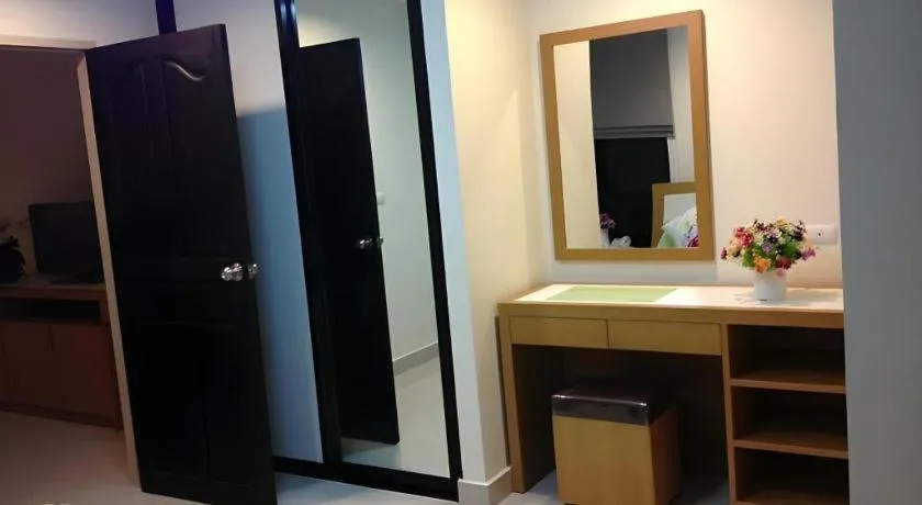 Ipremium Sukhumvit 81 Hotel