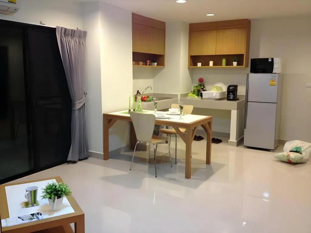 Ipremium Sukhumvit 81 Hotel