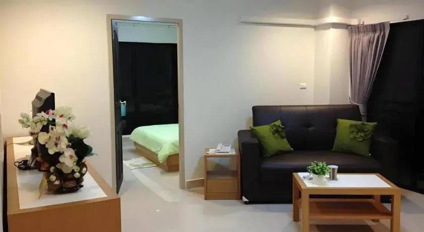 Bed in Ipremium Sukhumvit 81 Hotel Bed in Ipremium Sukhumvit 81 Hotel