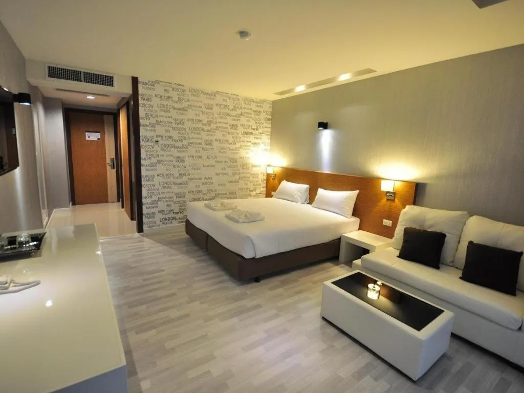 Bed in Tanzeno Hotel