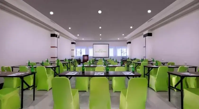 CK Tanjungpinang Hotel and Convention Centre CK Tanjungpinang Hotel and Convention Centre