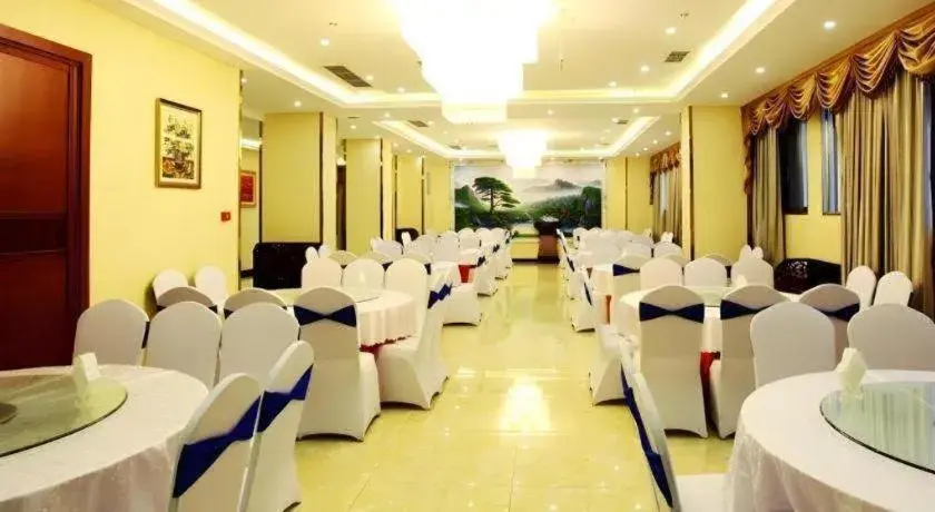 GreenTree Eastern Zigong Huashang International City Huichuan Road Hotel GreenTree Eastern Zigong Huashang International City Huichuan Road Hotel