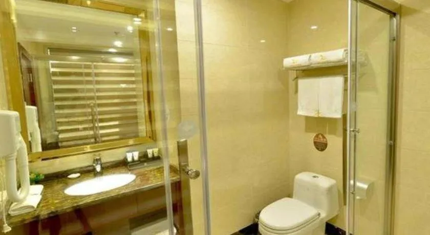 GreenTree Eastern Zigong Huashang International City Huichuan Road Hotel