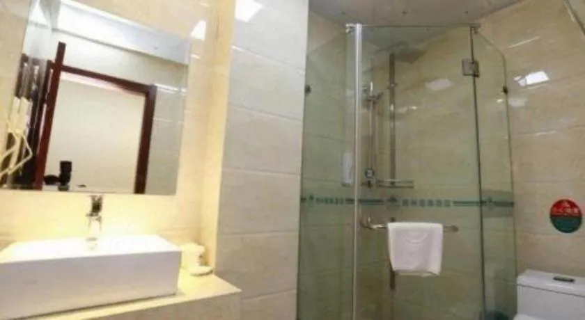 GreenTree Eastern Zigong Huashang International City Huichuan Road Hotel