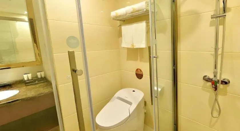 GreenTree Eastern Zigong Huashang International City Huichuan Road Hotel