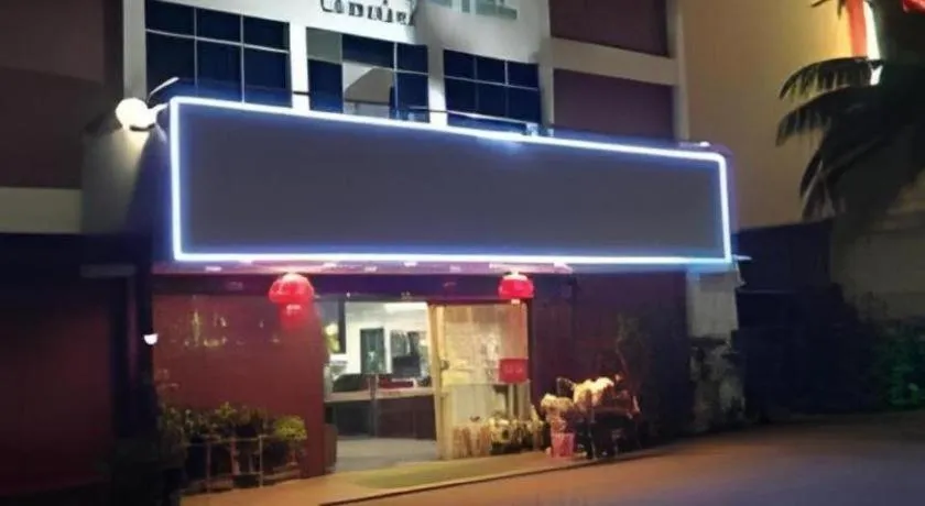 Lai Ming Hotel Cosmoland