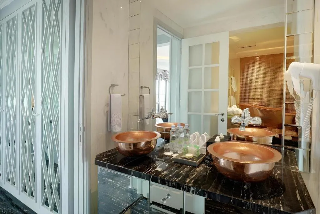 Lafayette Boutique Hotel