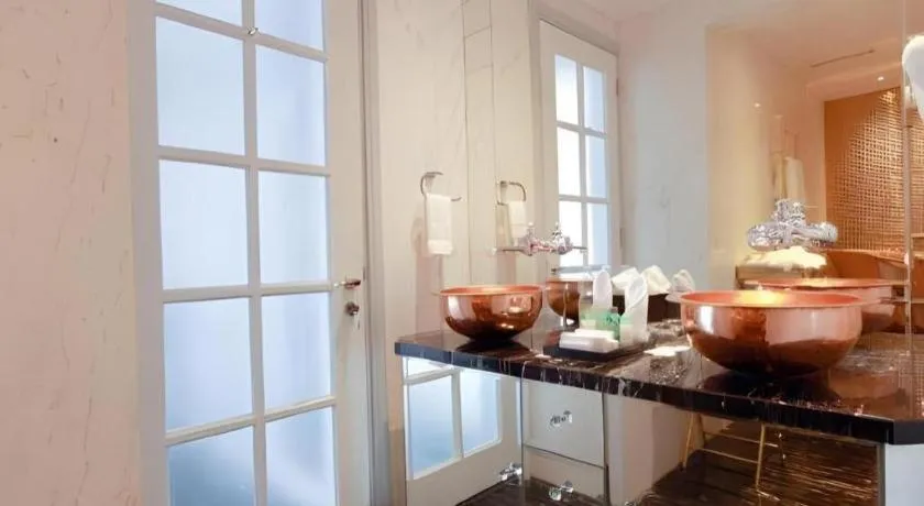 Lafayette Boutique Hotel