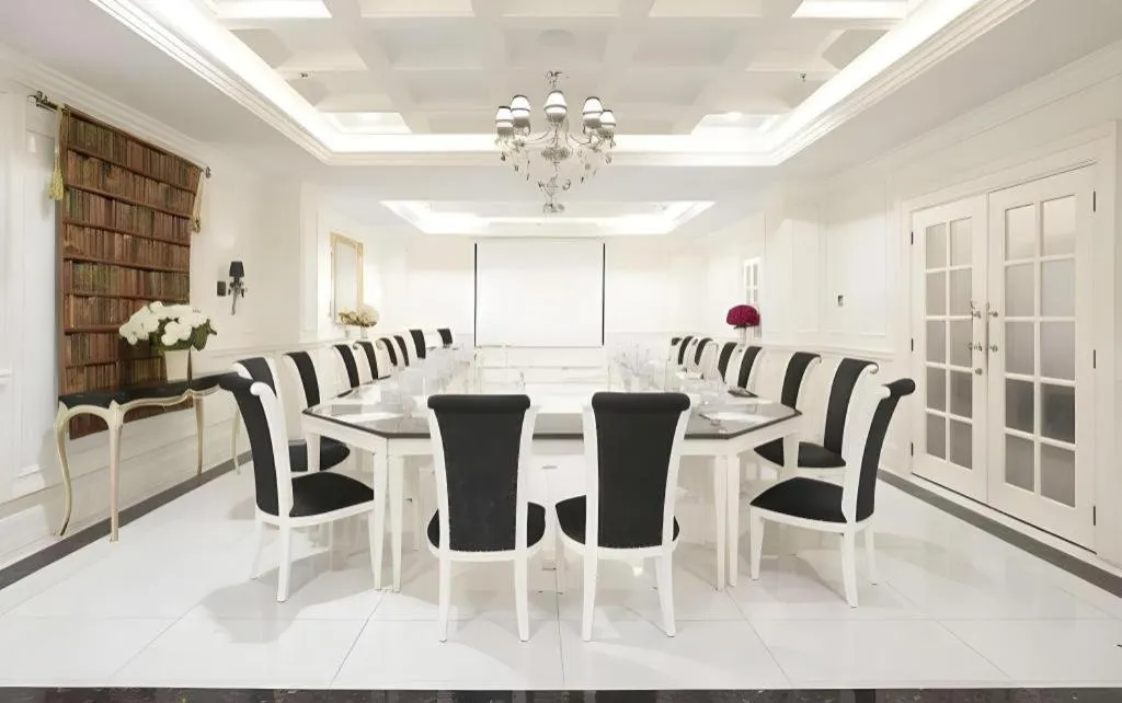 Lafayette Boutique Hotel