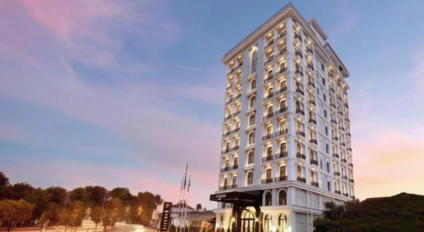 Lafayette Boutique Hotel