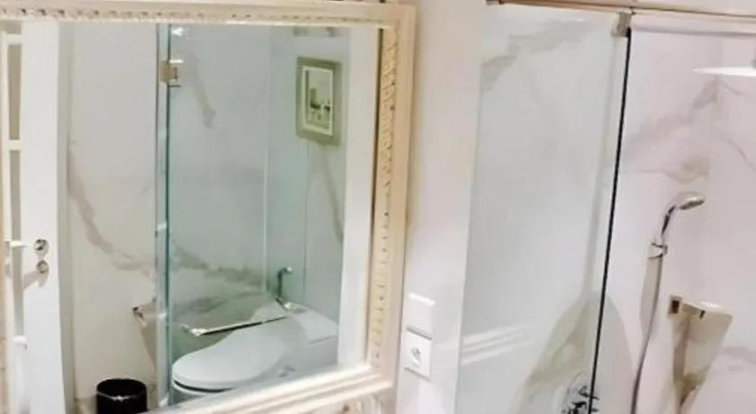 Lafayette Boutique Hotel