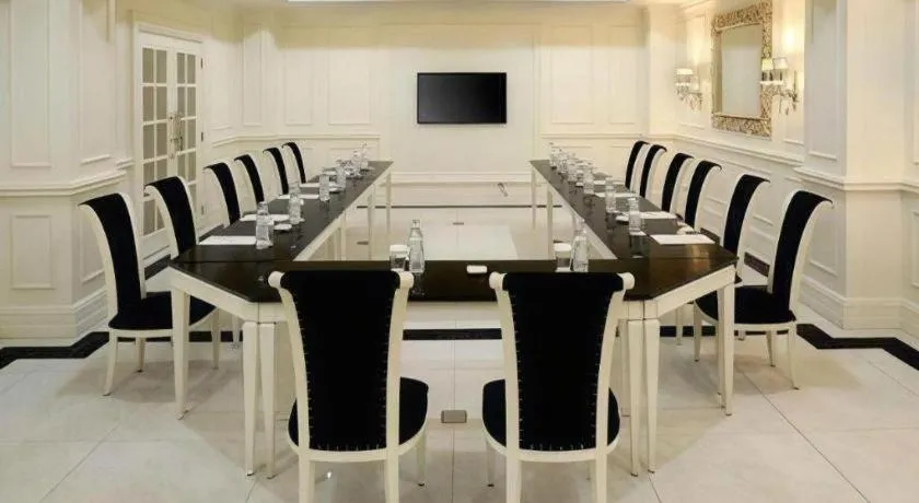 Lafayette Boutique Hotel