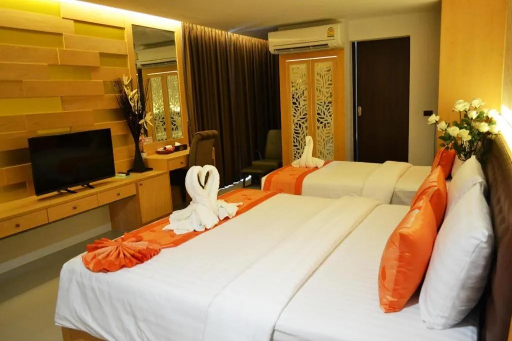 Bed in The Convenience Hotel