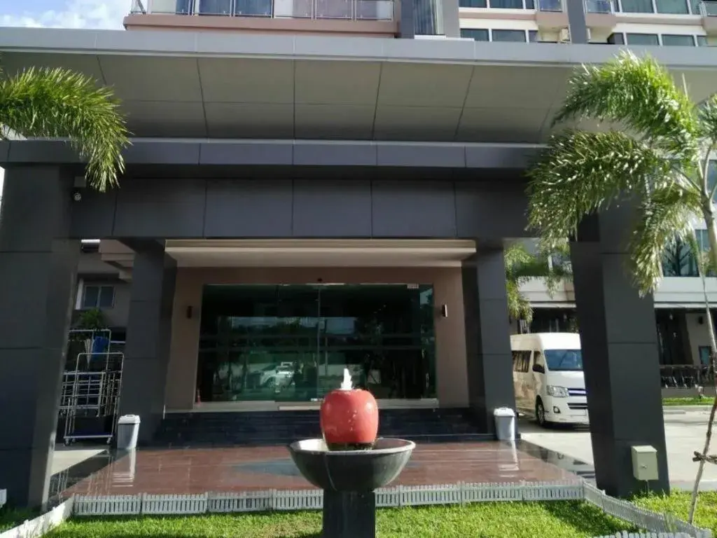 The Convenience Hotel The Convenience Hotel