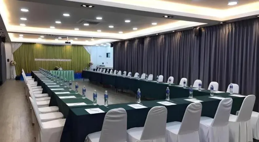 The Convenience Hotel The Convenience Hotel