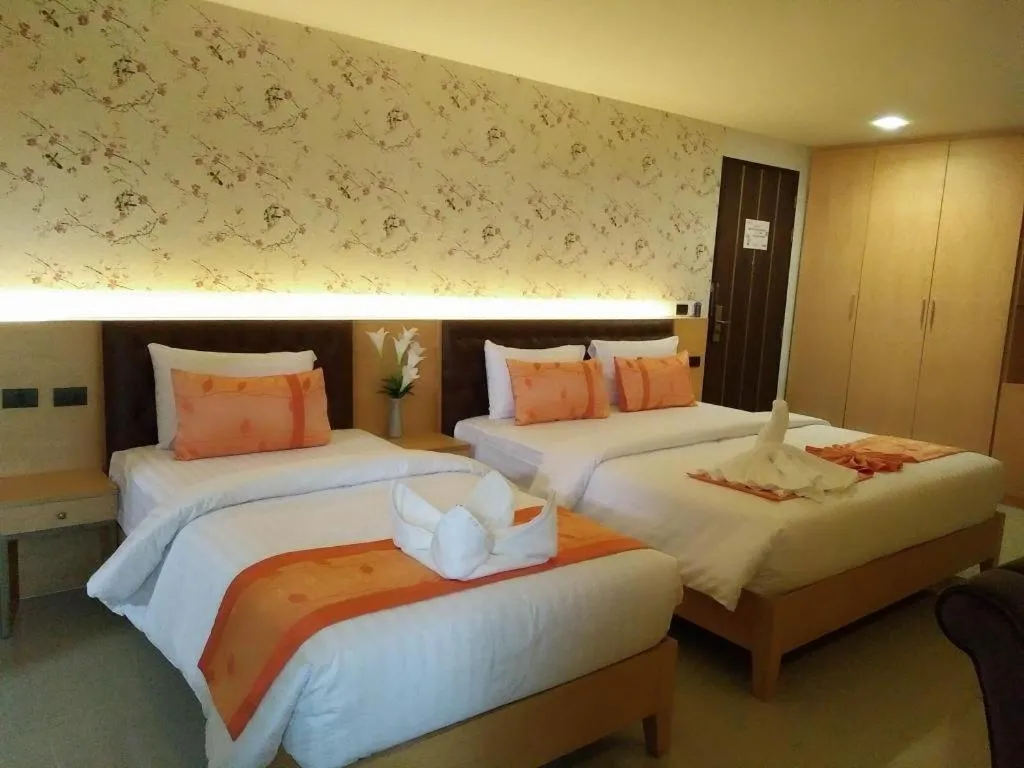 Bed in The Convenience Hotel